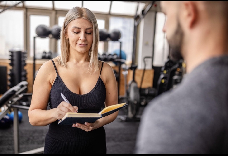 How to Become a Personal Trainer in Australia (2026 Guide)